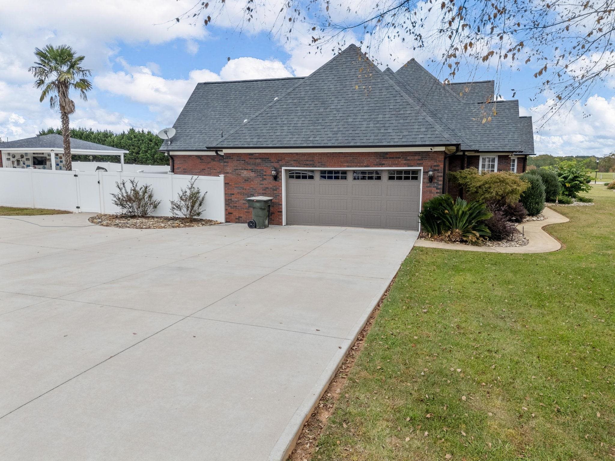 114 Planters Drive Gaffney, SC 29341 - Photo 40 of 50