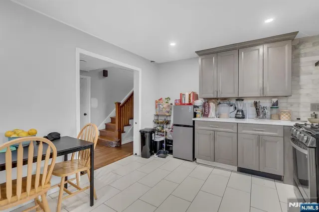 $725,000 | 297 Hamilton Place, Hackensack, NJ 07601