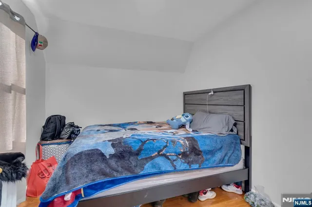 $725,000 | 297 Hamilton Place, Hackensack, NJ 07601