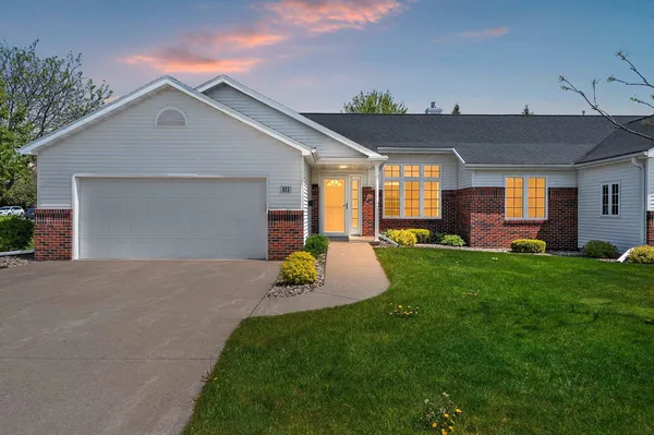 $334,900 | 923 Windtree Drive, Appleton, WI 54914