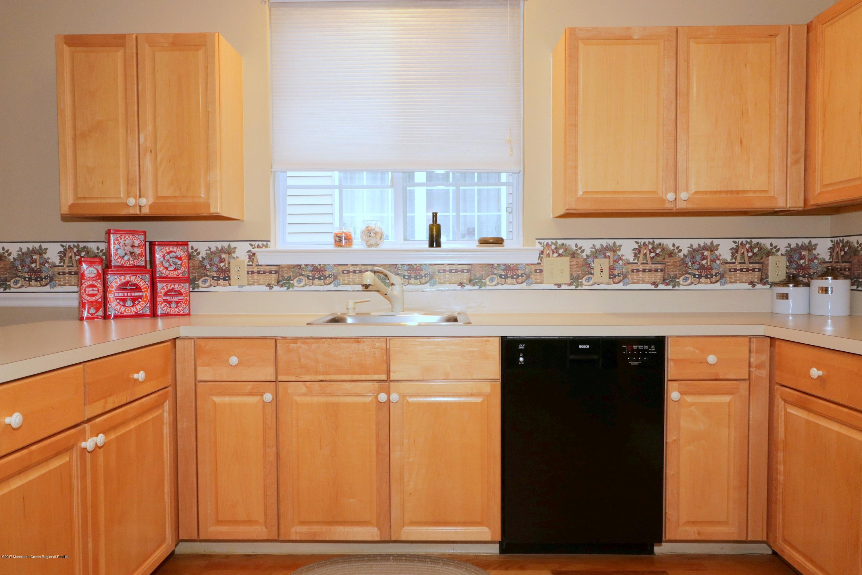 146 Sandpiper Road Barnegat, NJ 08005 - Photo 14 of 32 IMG_4365