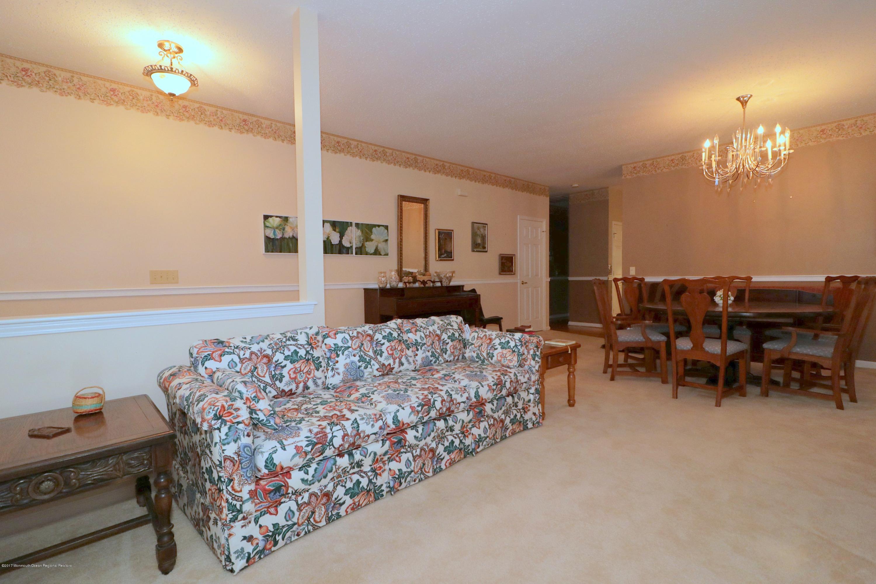 146 Sandpiper Road Barnegat, NJ 08005 - Photo 5 of 32 IMG_4341