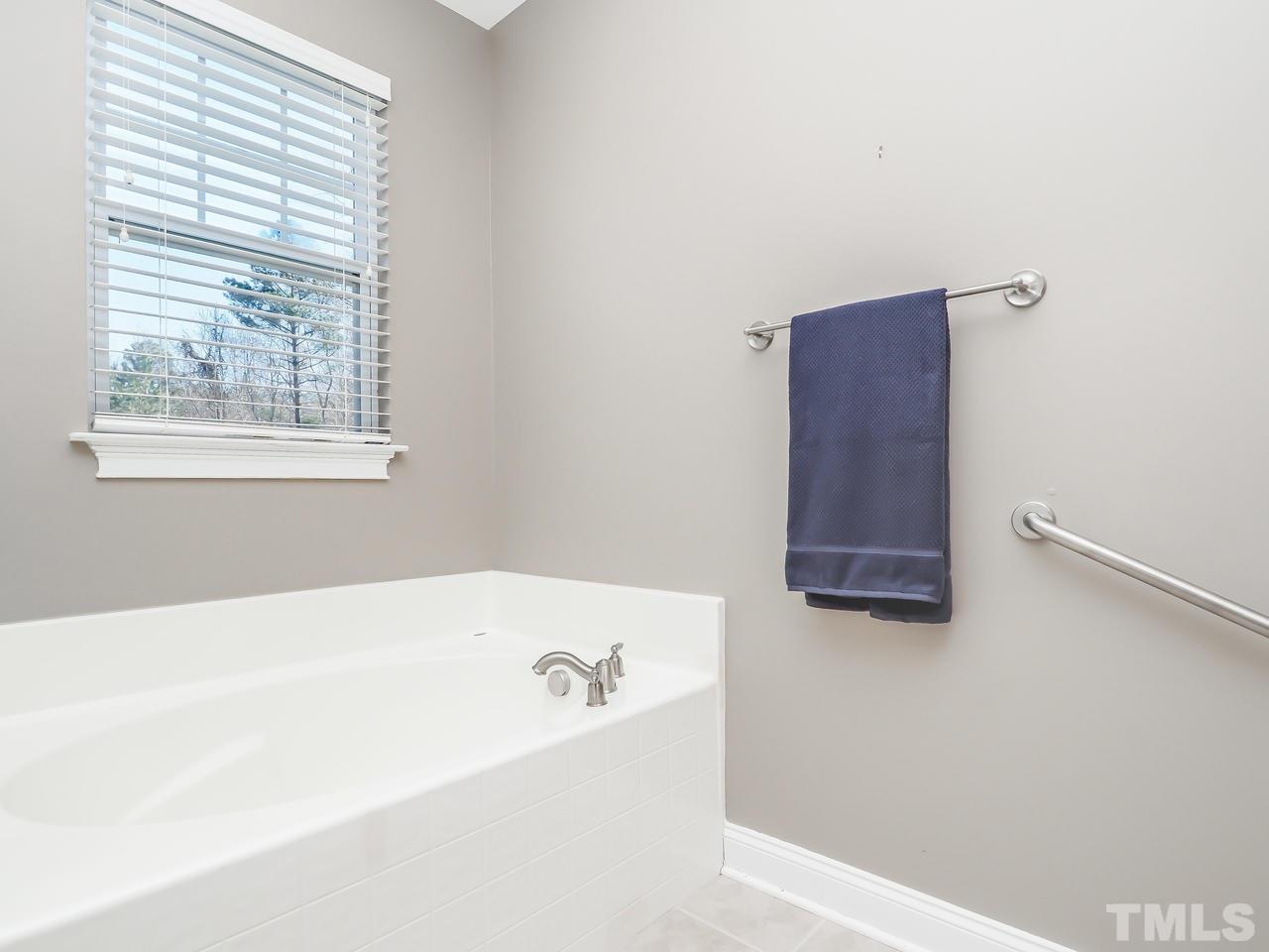 3811 Lunceston Way, Unit 102 Raleigh, NC 27613 - Photo 17 of 20 Gallery Image 17