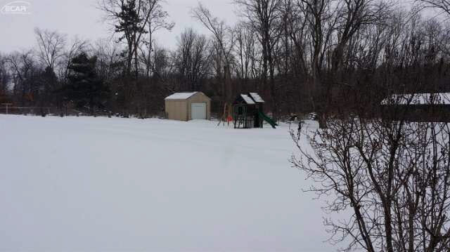 9022 Neff Road Mount Morris, MI 48458 - Photo 28 of 28 21113271-27.JPG