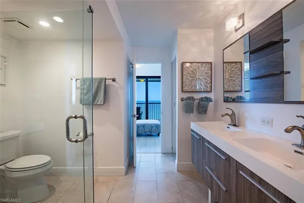 $1,549,000 | 9375 Gulf Shore Drive, Unit 402, Naples, FL 34108