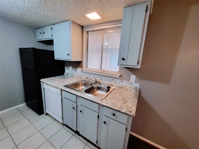 $1,180 | 3429 Willowrun Drive, Unit D, Austin, TX 78704