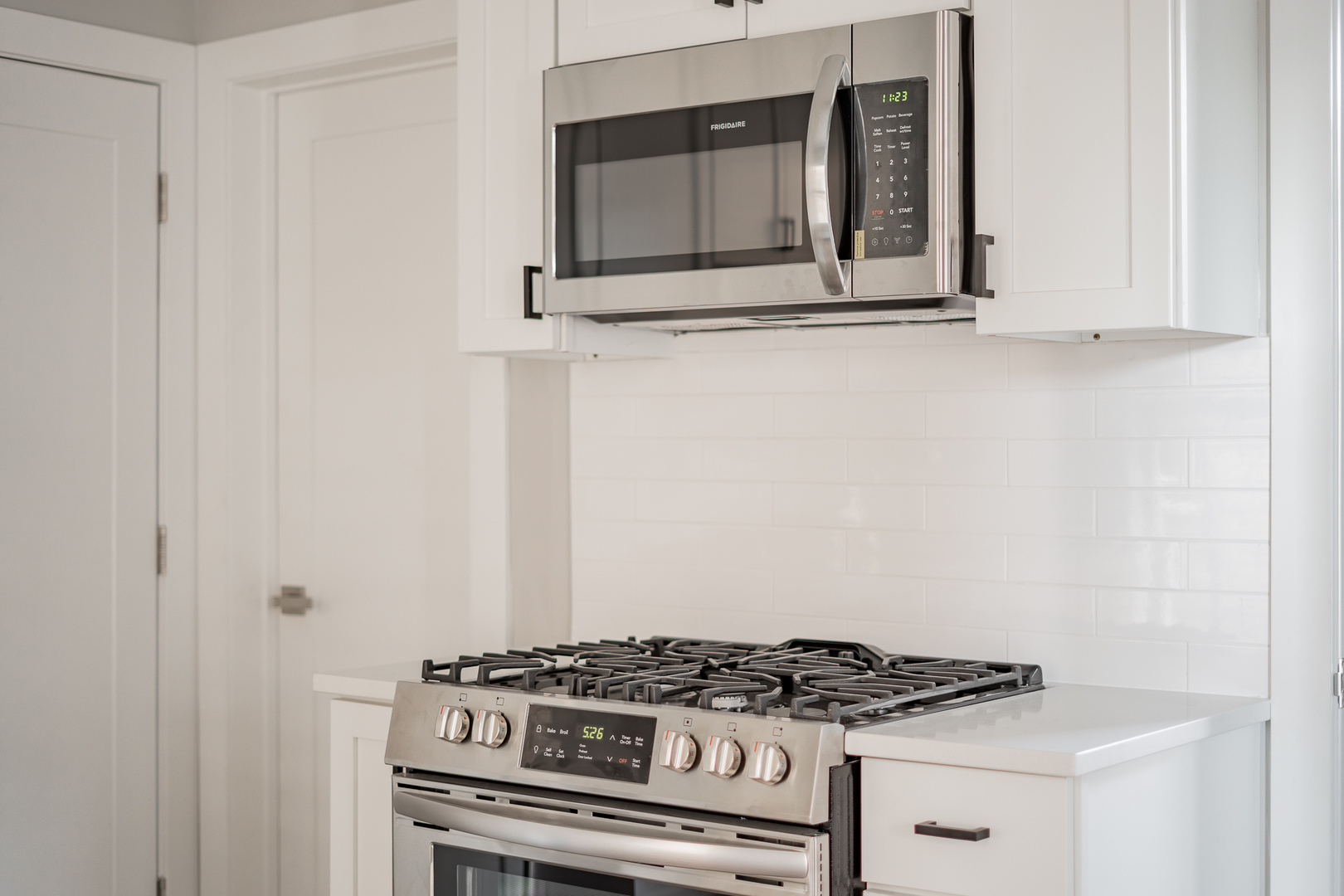 1472 West Erie Street, Unit 2R Chicago, IL 60642 - Photo 19 of 26