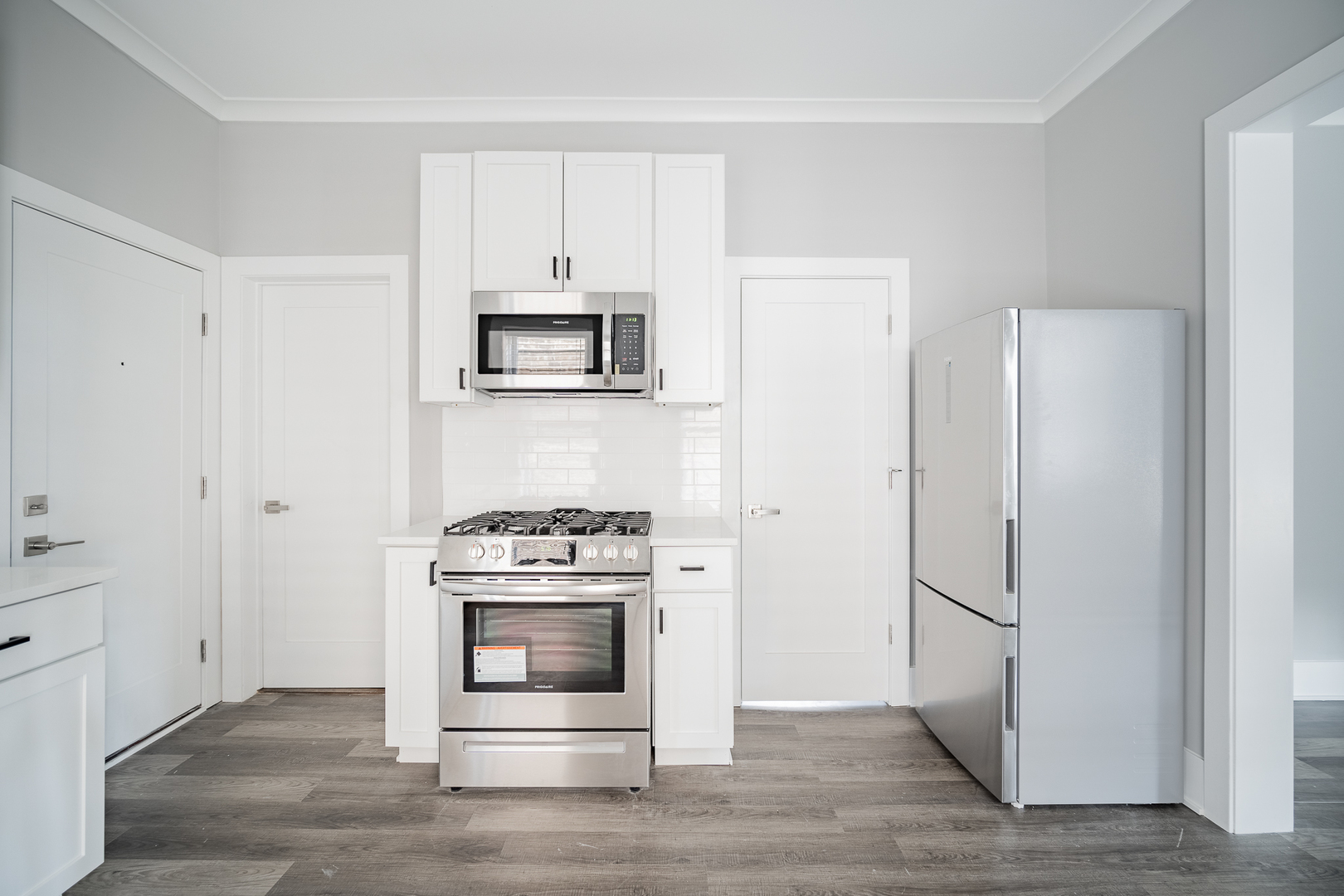 1472 West Erie Street, Unit 2R Chicago, IL 60642 - Photo 6 of 26