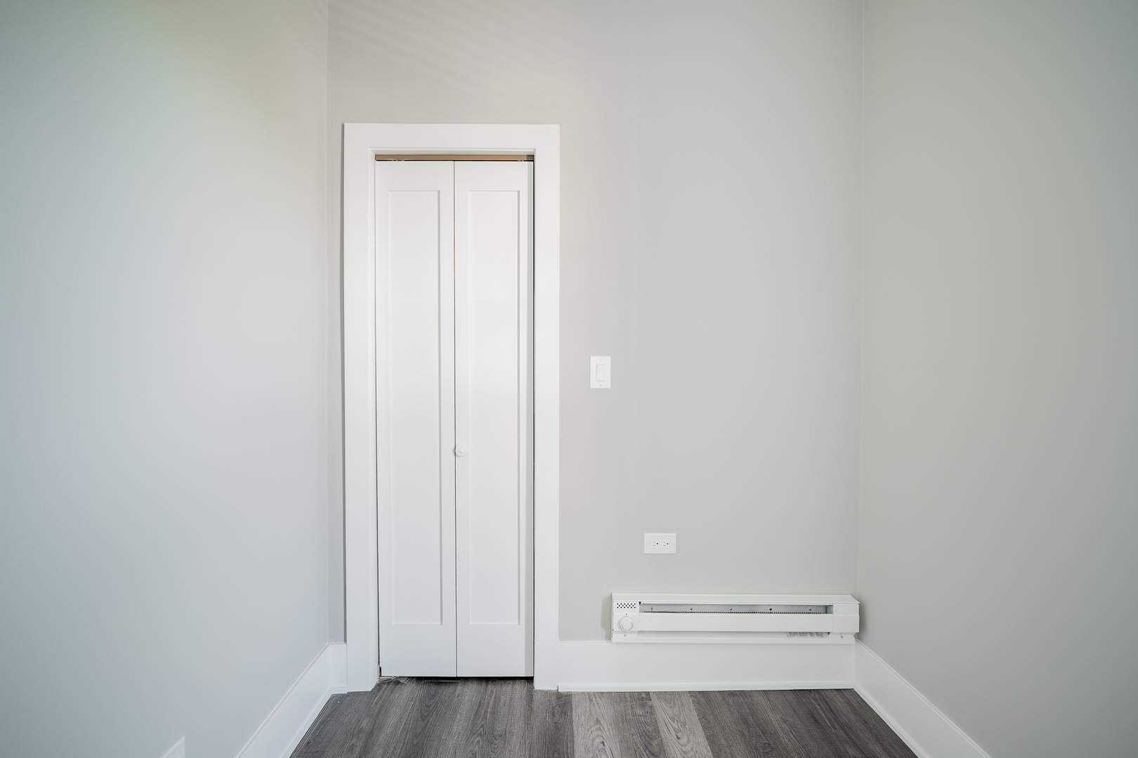 1472 West Erie Street, Unit 2R Chicago, IL 60642 - Photo 9 of 26