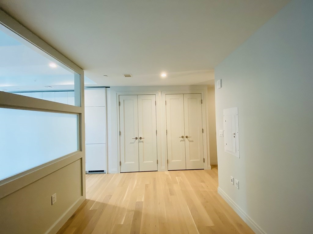 135 Seaport Boulevard, Unit 1012 Boston, MA 02210 - Photo 7 of 28