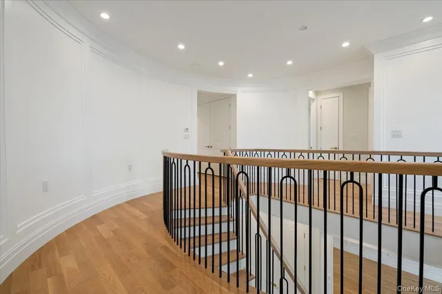 $3,290,000 | 772 Park Lane, Valley Stream, NY 11581