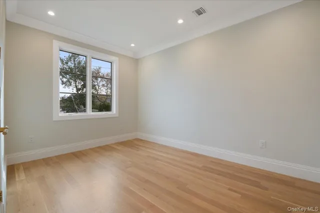 $3,290,000 | 772 Park Lane, Valley Stream, NY 11581