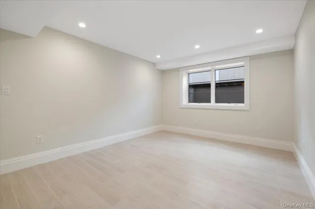 $3,290,000 | 772 Park Lane, Valley Stream, NY 11581