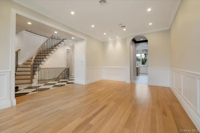 $3,290,000 | 772 Park Lane, Valley Stream, NY 11581