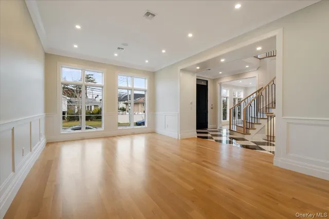 $3,290,000 | 772 Park Lane, Valley Stream, NY 11581