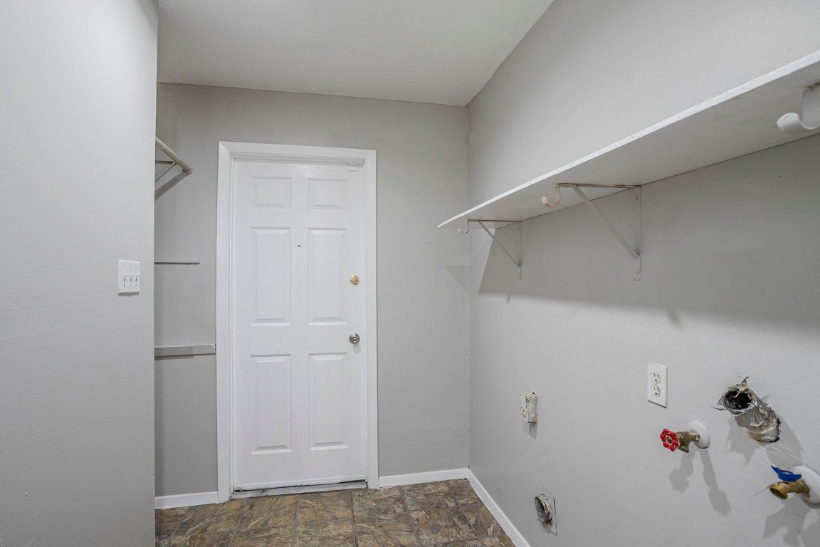 5902 Yorkgate Drive Spring, TX 77373 - Photo 18 of 32