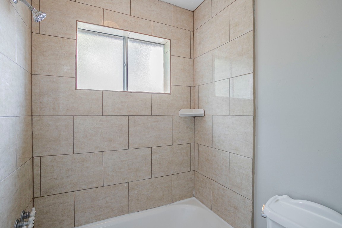 5902 Yorkgate Drive Spring, TX 77373 - Photo 23 of 32