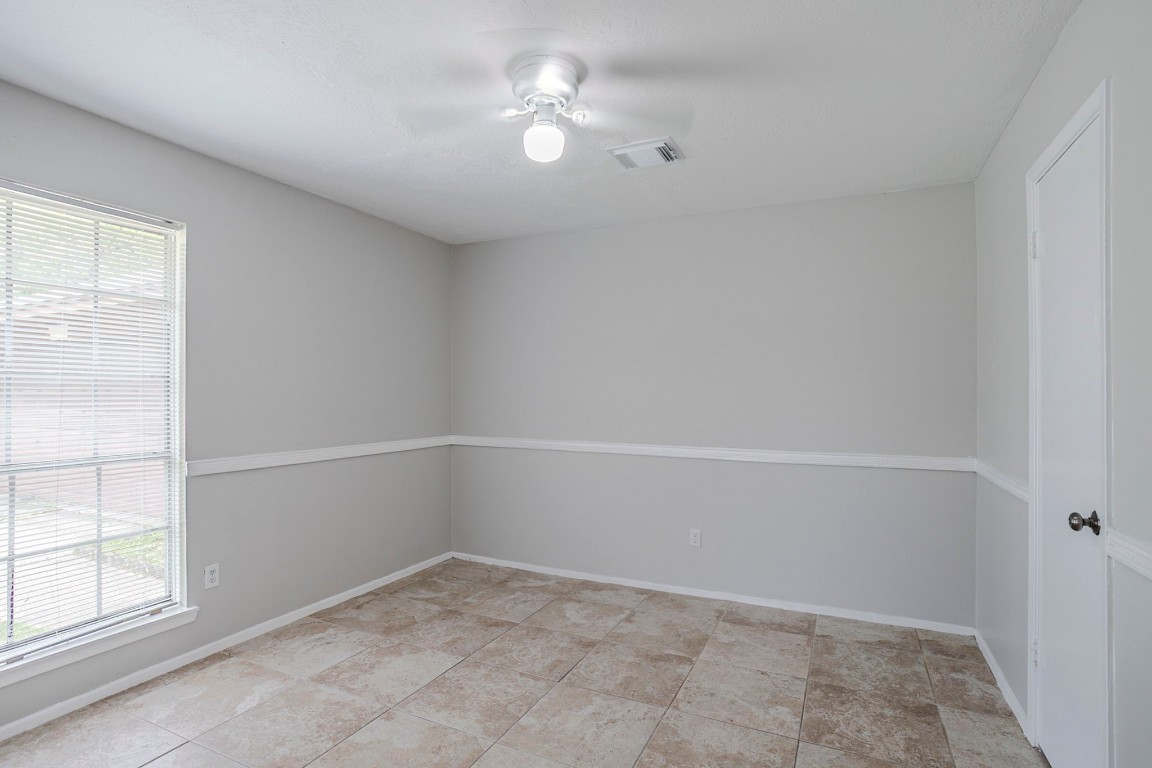 5902 Yorkgate Drive Spring, TX 77373 - Photo 28 of 32