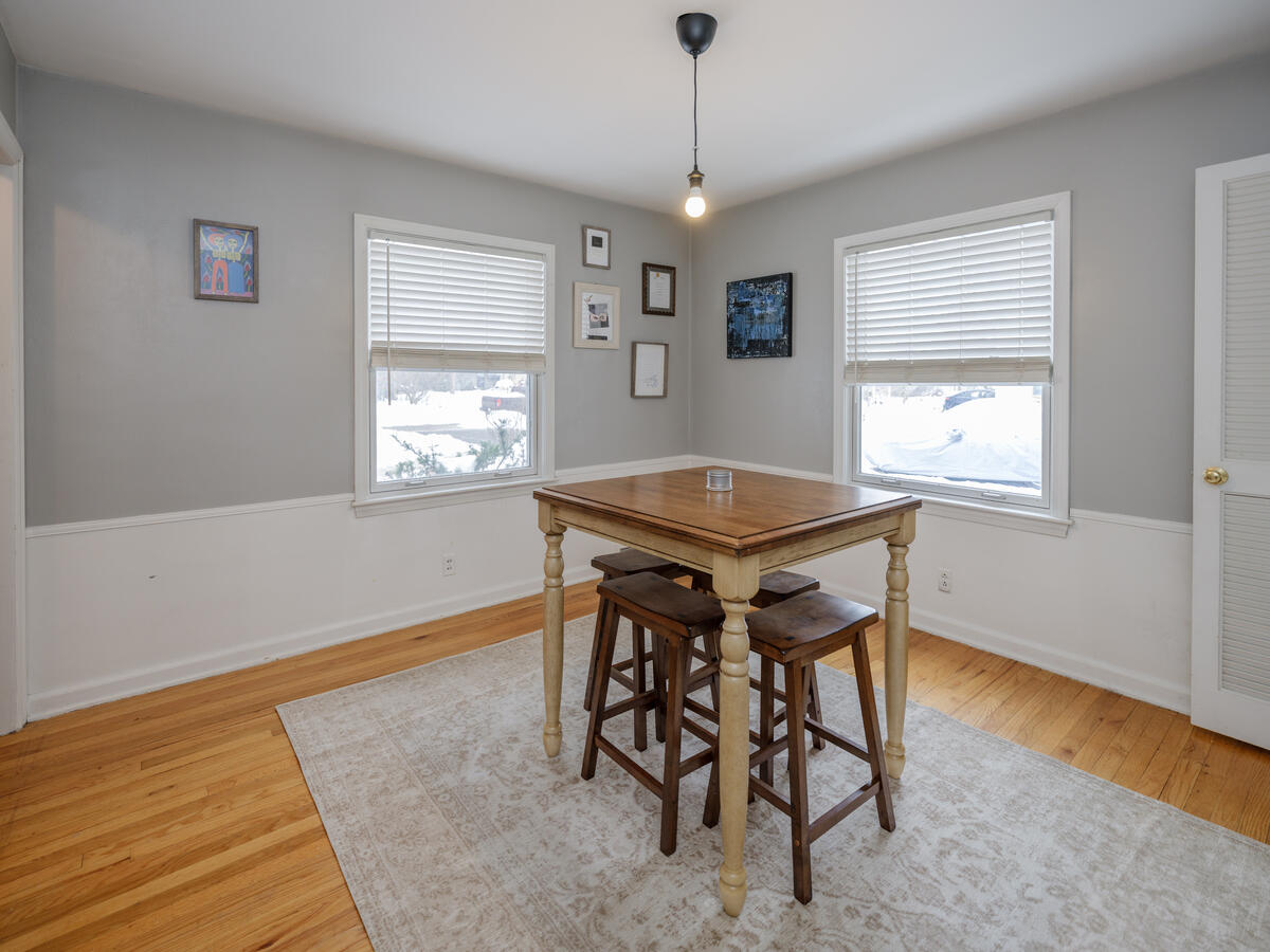 3419 Old Colony Road Kalamazoo, MI 49008 - Photo 15 of 37 3419OldColonyRd-116