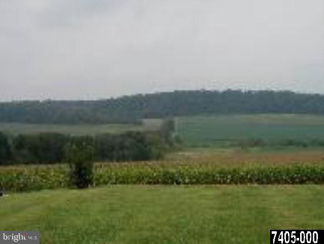 1495 Kbs Road Spring Grove, PA 17362 - Photo 3 of 9
