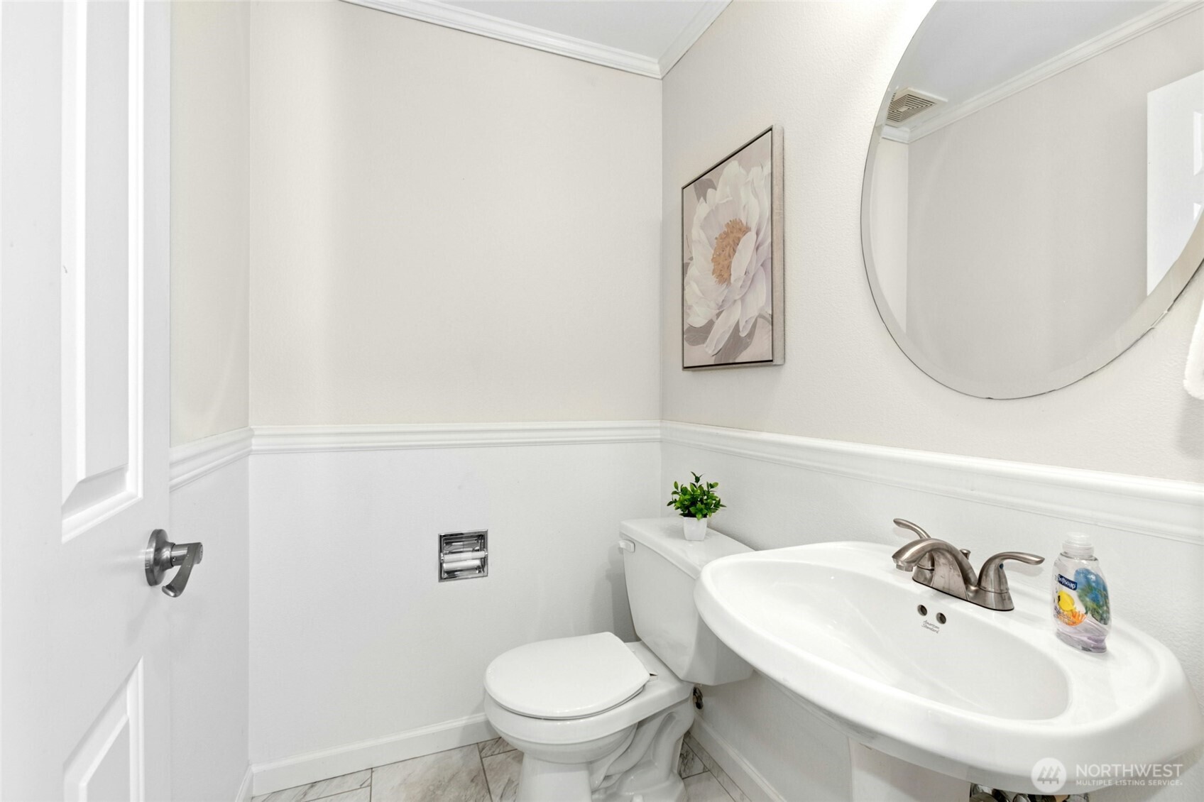 11897 Northeast 163rd Place, Unit 202 Bothell, WA 98011 - Photo 13 of 26