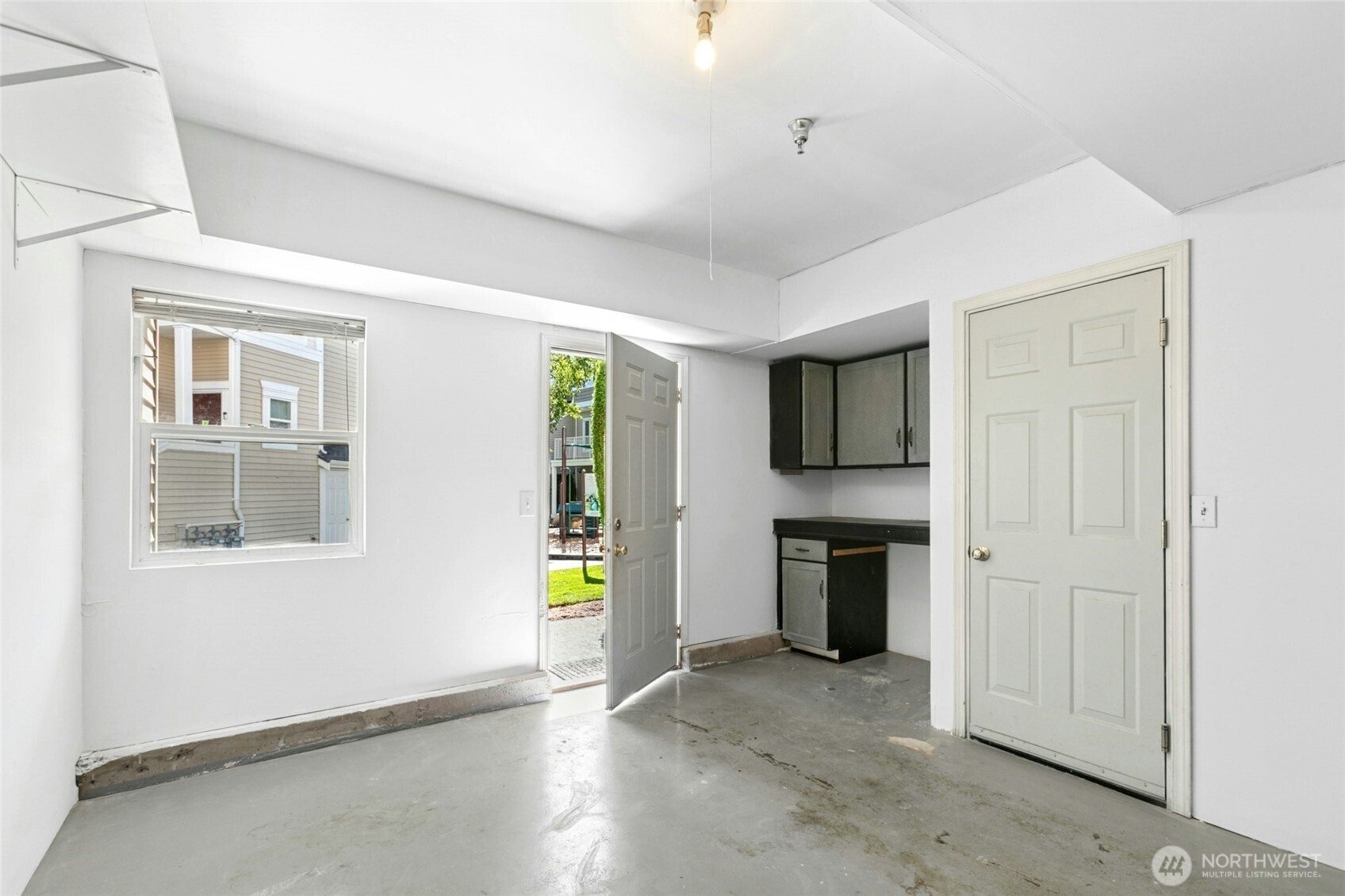 11897 Northeast 163rd Place, Unit 202 Bothell, WA 98011 - Photo 22 of 26