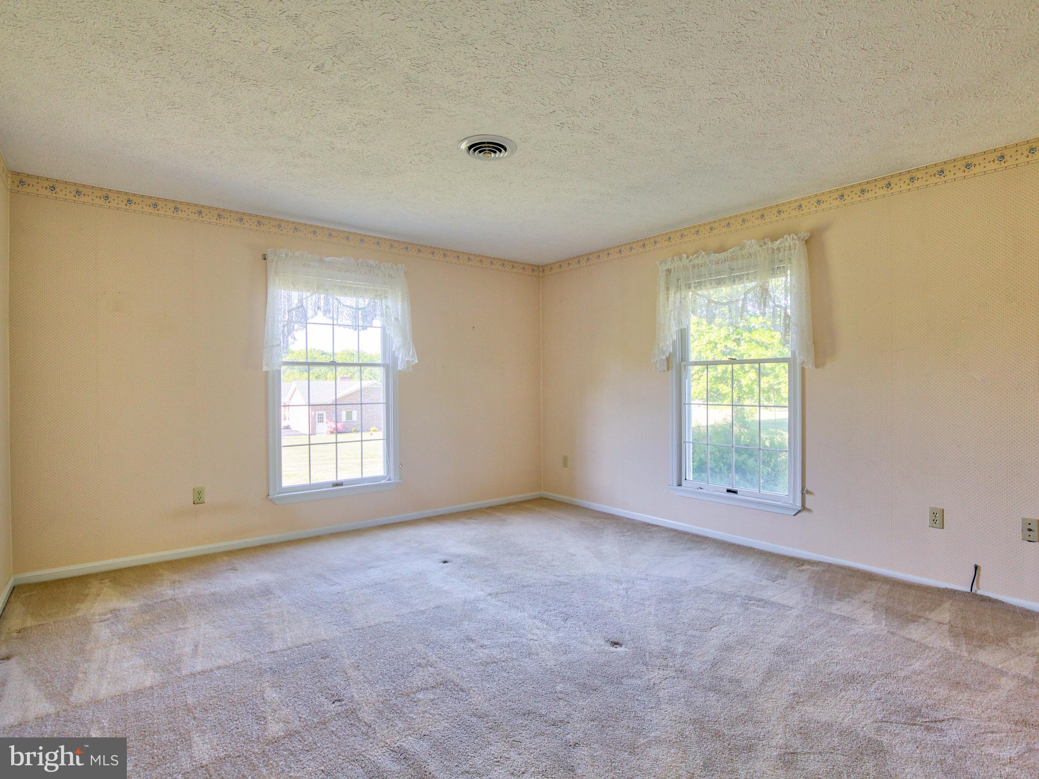 164 Hanging Tree Road Winchester, VA 22603 - Photo 21 of 43 Bedroom #2