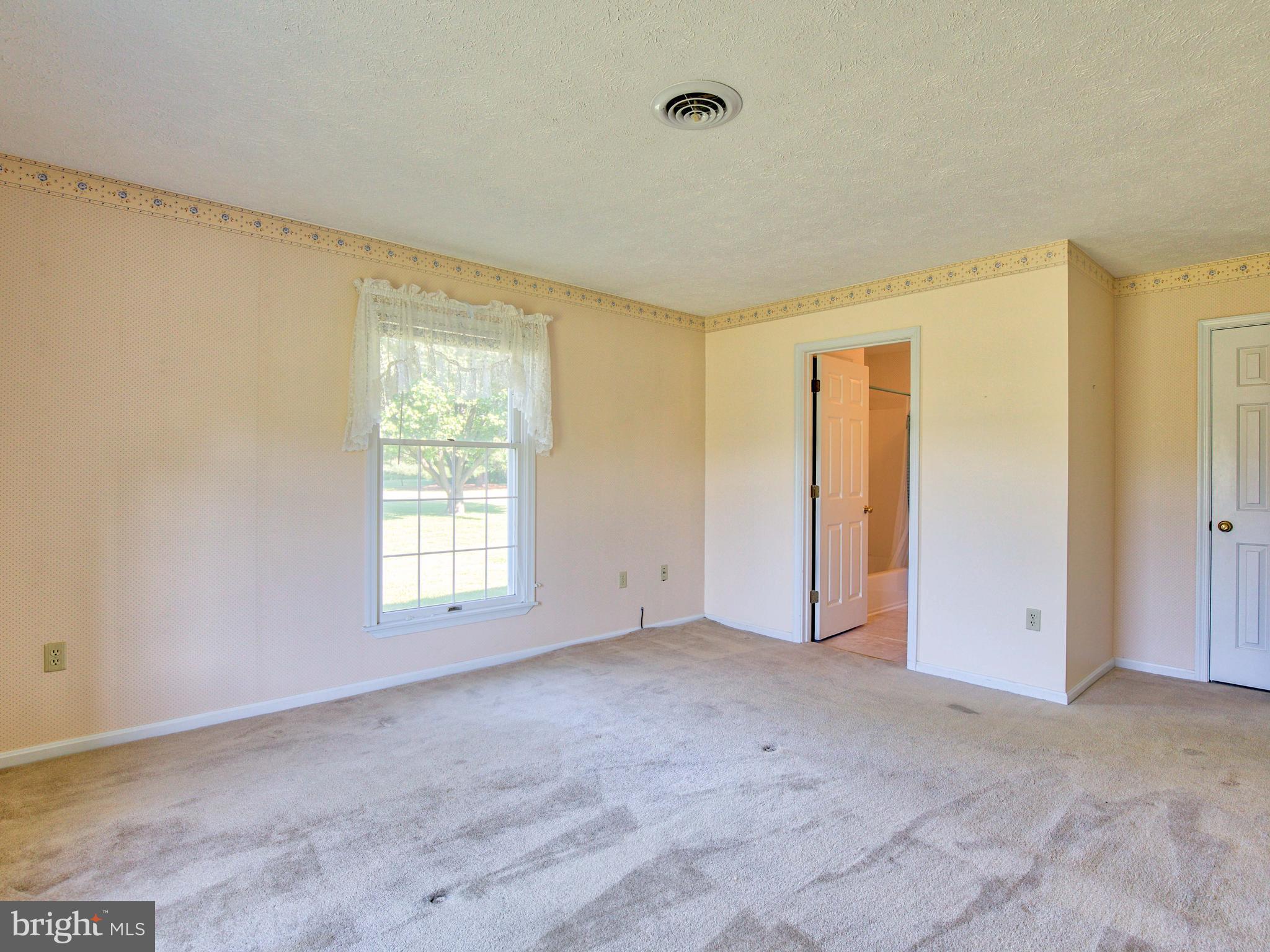 164 Hanging Tree Road Winchester, VA 22603 - Photo 22 of 43 Master Bedroom looking towards the en suite