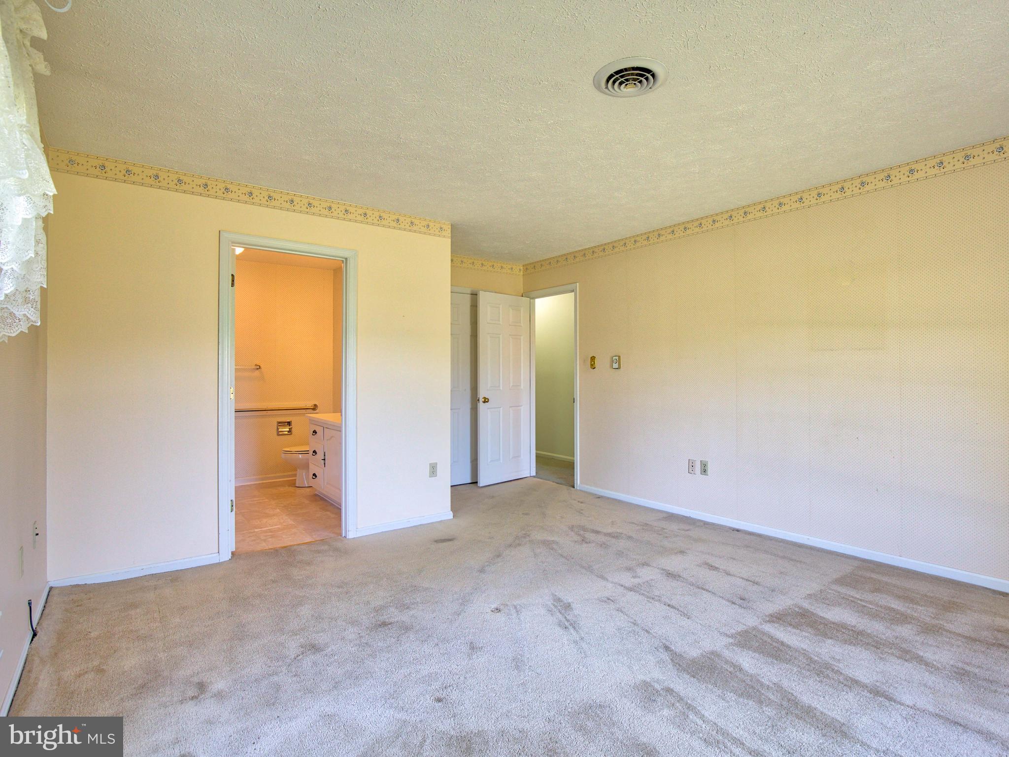 164 Hanging Tree Road Winchester, VA 22603 - Photo 23 of 43 Master Bedroom