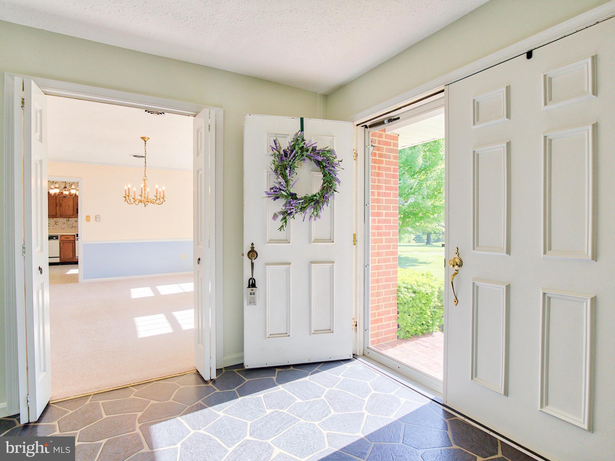 164 Hanging Tree Road Winchester, VA 22603 - Photo 5 of 43 Entrance Foyer