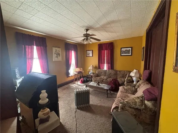 $90,000 | 223 Northeast 6th Street, Abilene, KS 67410