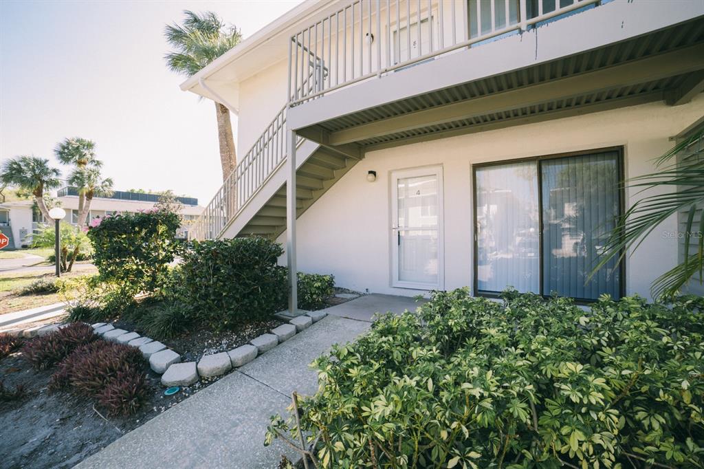1935 South Conway Road, Unit R4 Orlando, FL 32812 - Photo 3 of 22 Gallery Image 3