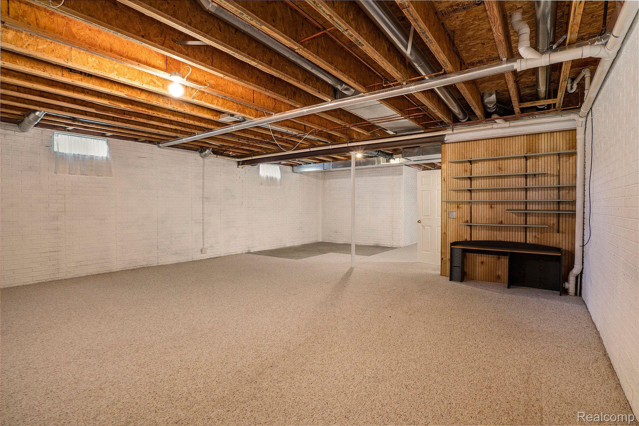 2231 Chase Point Court Flushing, MI 48433 - Photo 18 of 24 Gallery Image 18