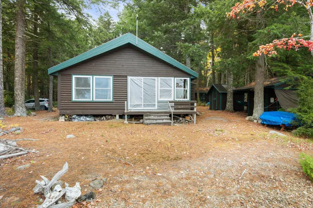$349,000 | 01 St Pukakon Twp Me 04487, Springfield, ME 04487