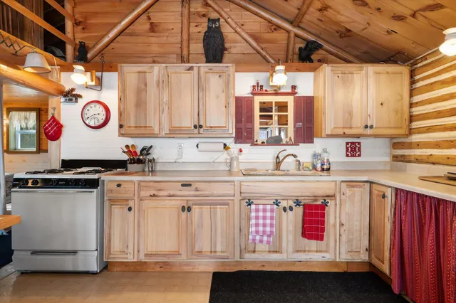 $349,000 | 01 St Pukakon Twp Me 04487, Springfield, ME 04487