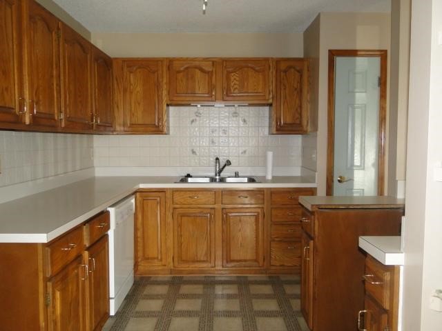 7246 Calkins Road Flint, MI 48532 - Photo 5 of 17
