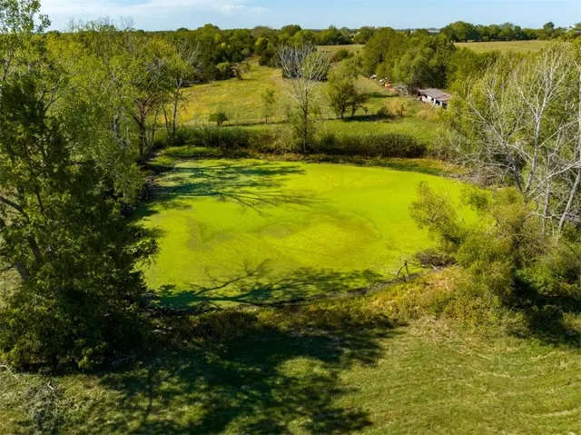 $1,400,000 | 9730 Sunflower Road, De Soto, KS 66018