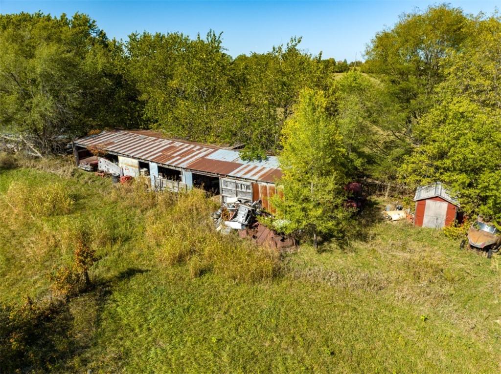 9730 Sunflower Road De Soto, KS 66018 - Photo 26 of 47