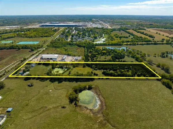 $1,400,000 | 9730 Sunflower Road, De Soto, KS 66018