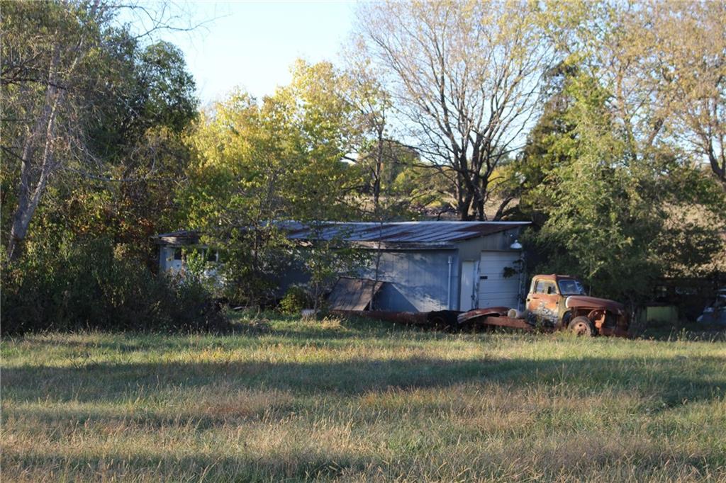 9730 Sunflower Road De Soto, KS 66018 - Photo 46 of 47