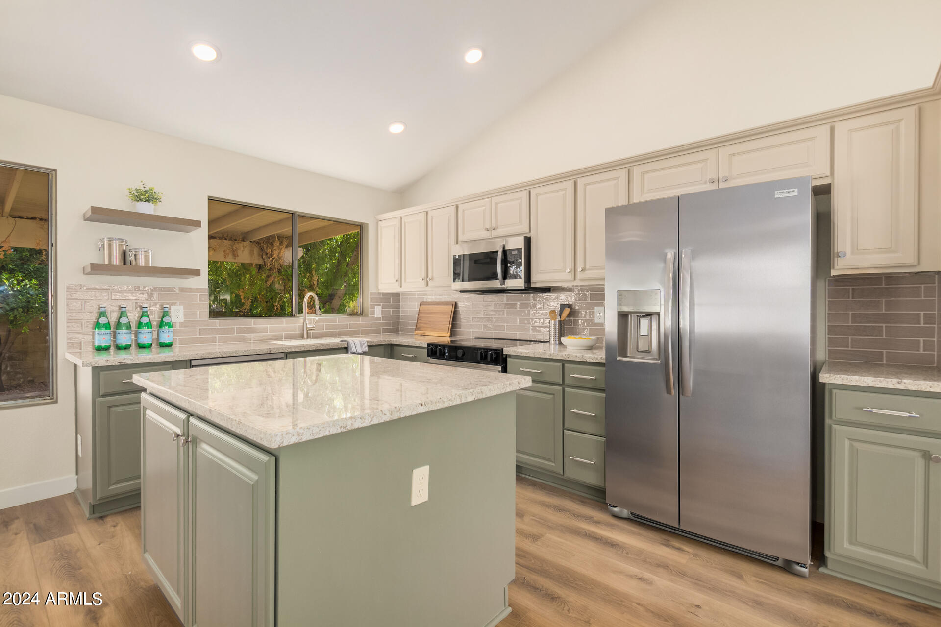 2560 North Lindsay Road, Unit 66 Mesa, AZ 85213 - Photo 14 of 34 17 - Lindsay