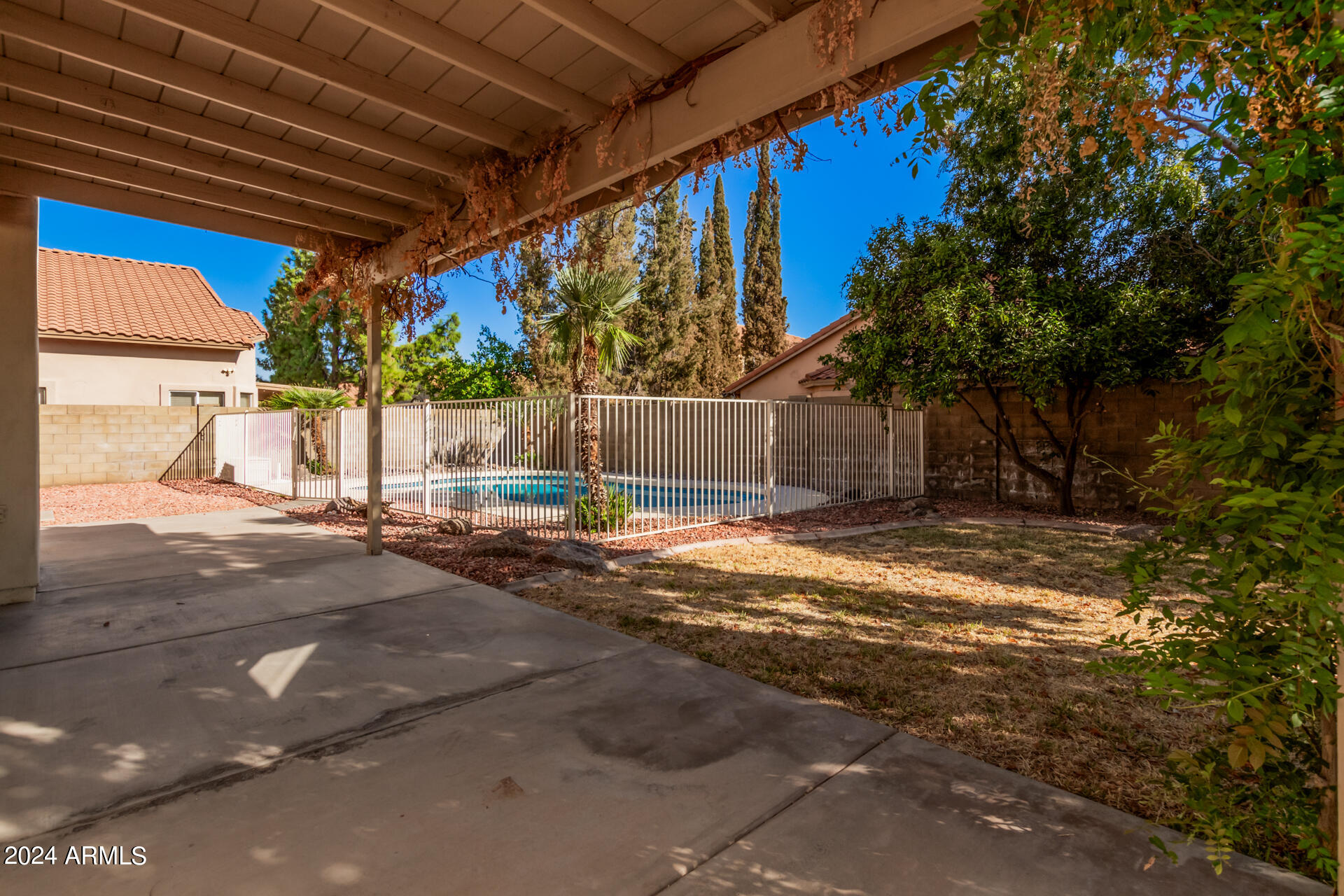 2560 North Lindsay Road, Unit 66 Mesa, AZ 85213 - Photo 26 of 34 covered patio