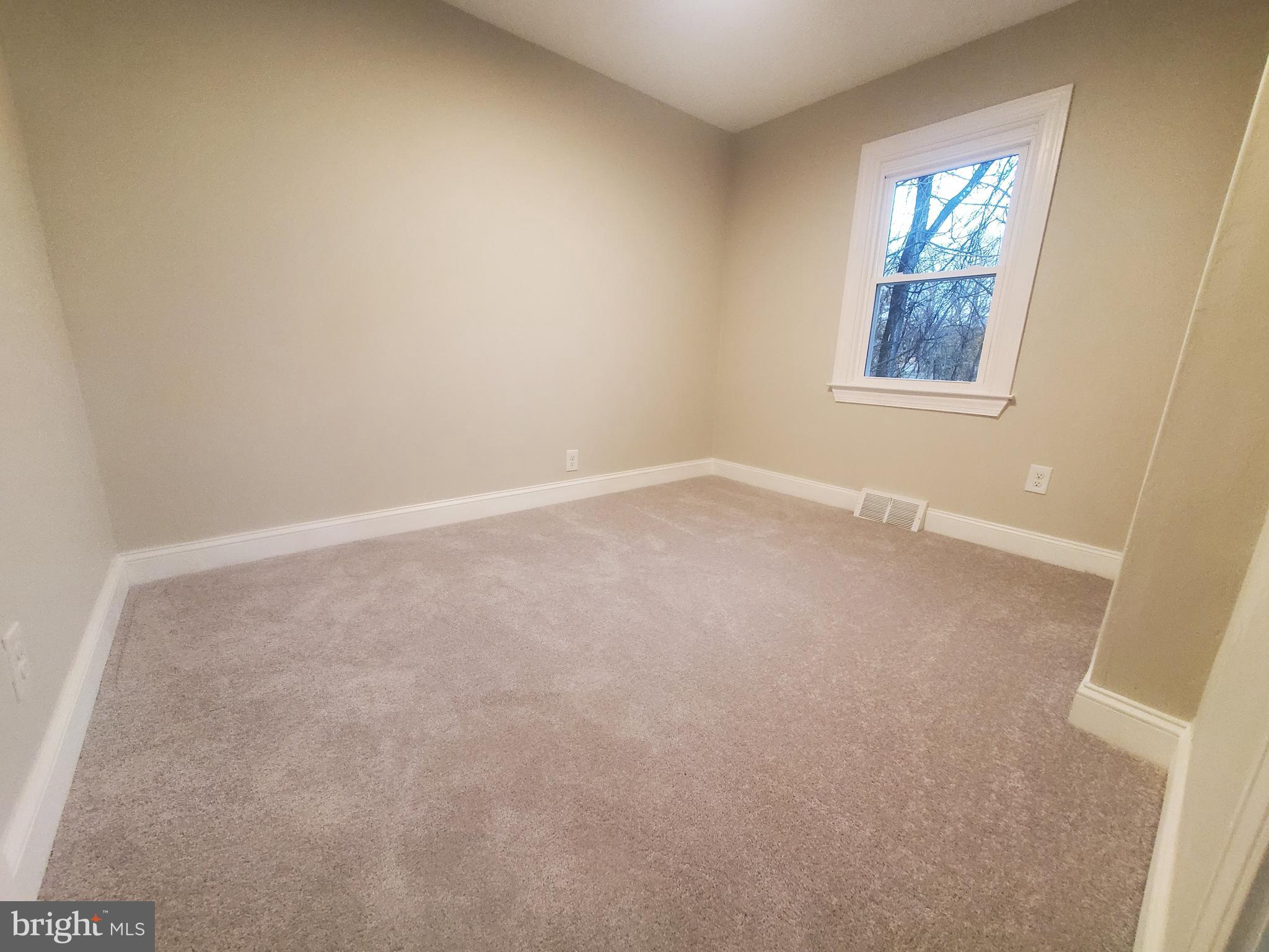 136 Trenton Road Browns Mills, NJ 08015 - Photo 11 of 25