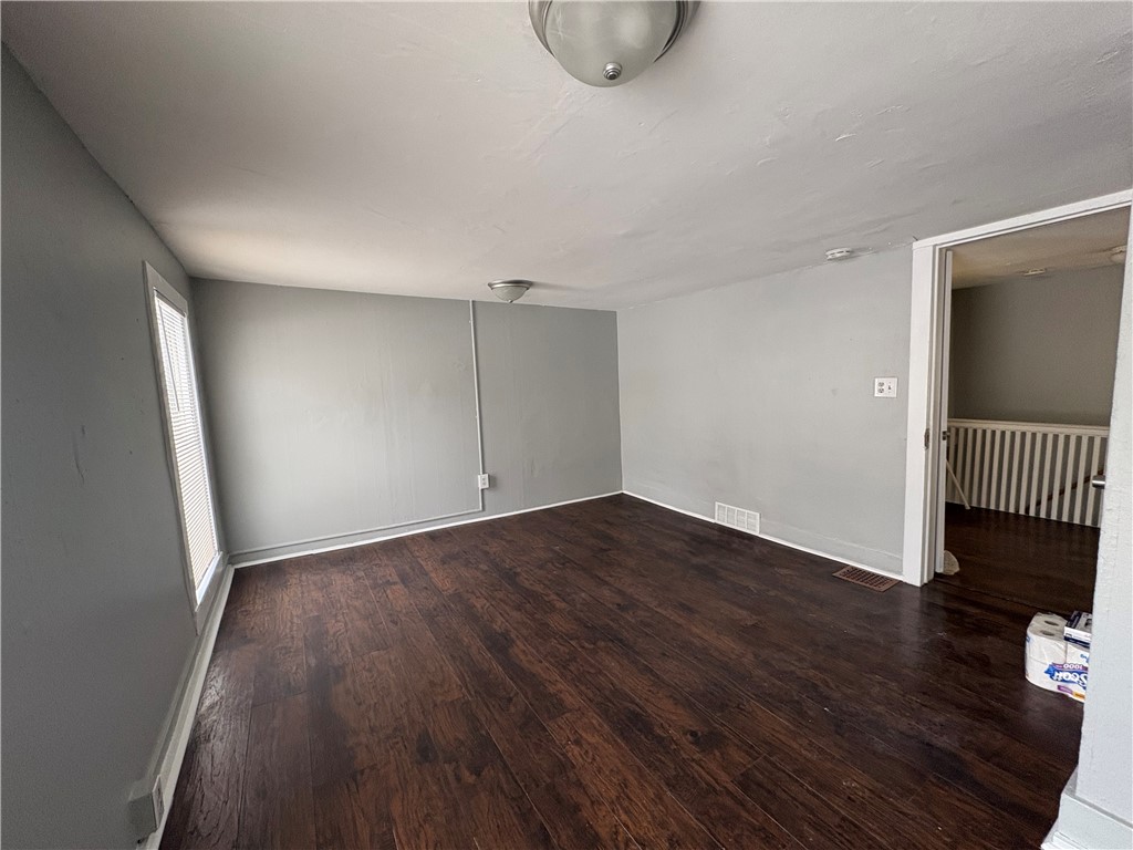 17 Columbia Street Oneonta, NY 13820 - Photo 12 of 18