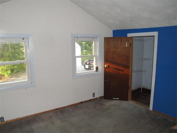 5 Shore Road Saugus, MA 01906 - Photo 4 of 6 Gallery Image 4