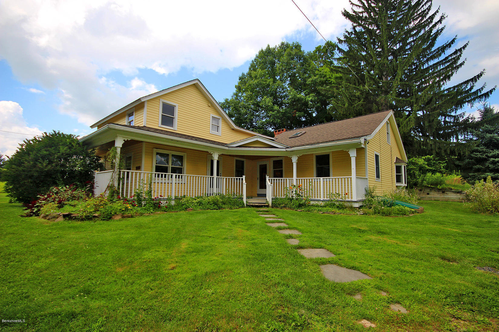 900 Stockbridge Road Lee, MA 01238 - Photo 2 of 27 NICE FROM ALL ANGLES