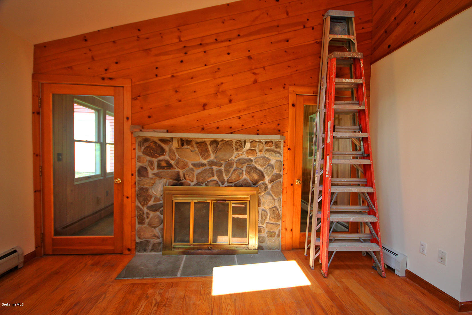 900 Stockbridge Road Lee, MA 01238 - Photo 11 of 27 FIREPLACE