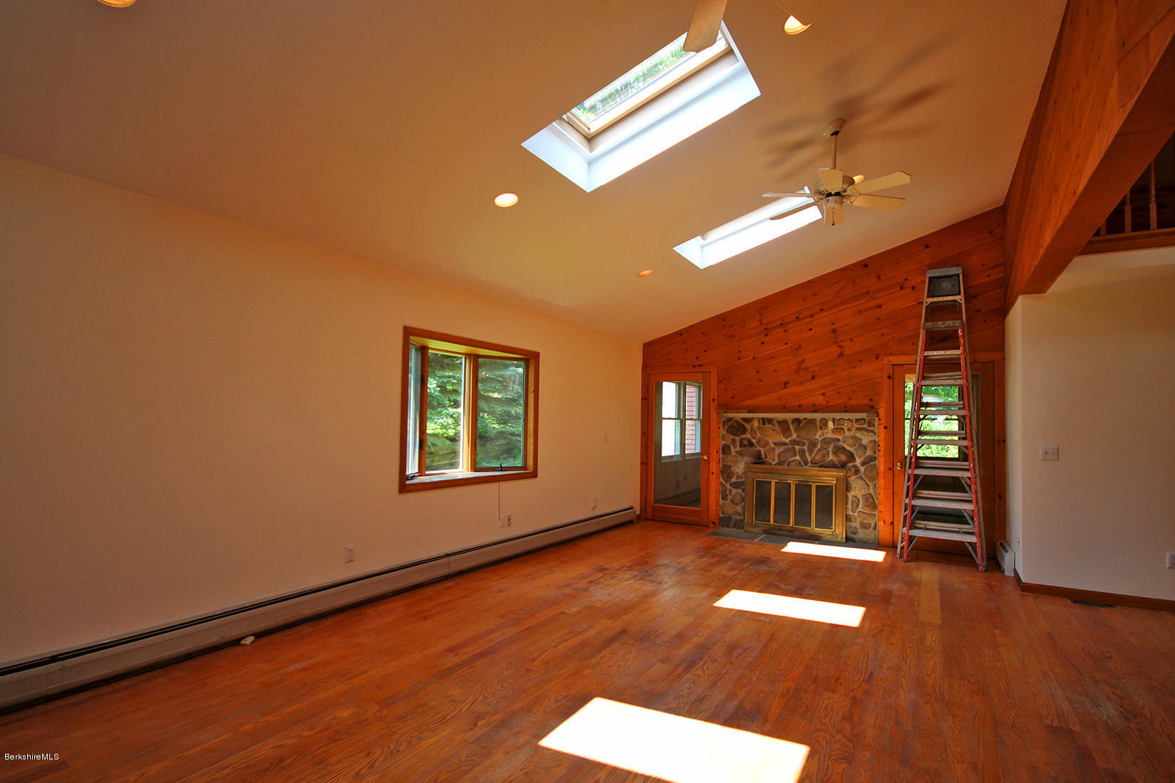 900 Stockbridge Road Lee, MA 01238 - Photo 12 of 27 FRESHLY PAINTED