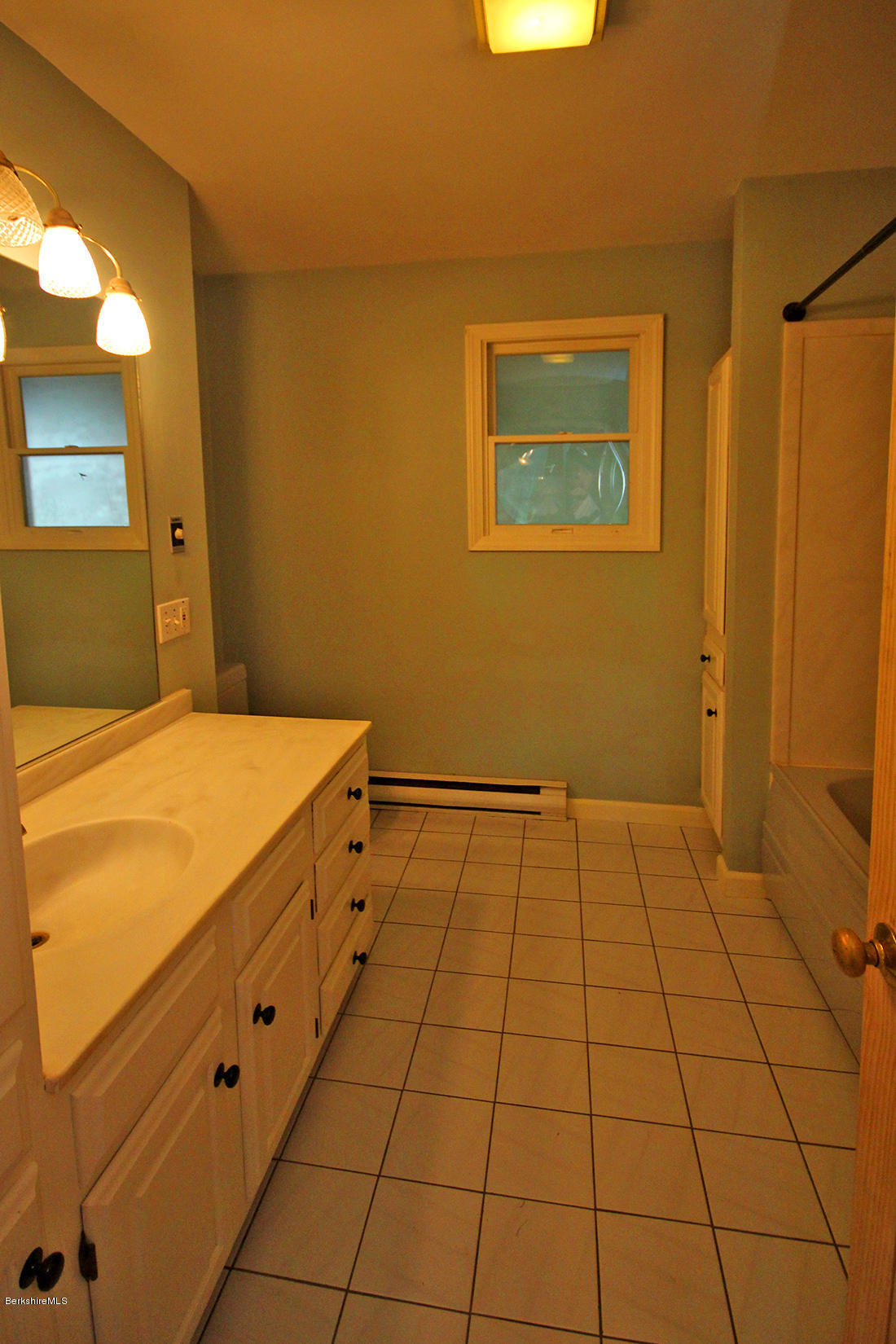 900 Stockbridge Road Lee, MA 01238 - Photo 13 of 27 FULL BATH