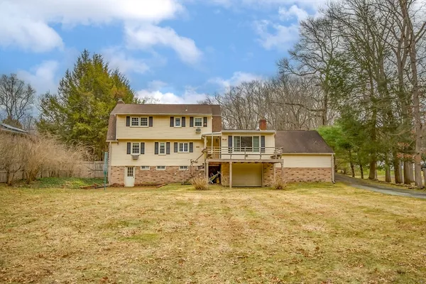 $424,900 | 4 Raymond Drive, Wilbraham, MA 01095